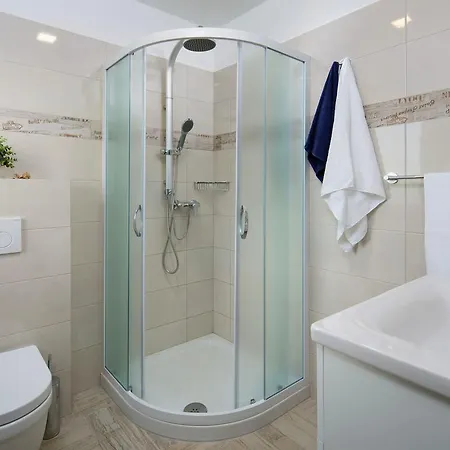 Detached Villa In Viskovici With Swimming Pool * Brovinje